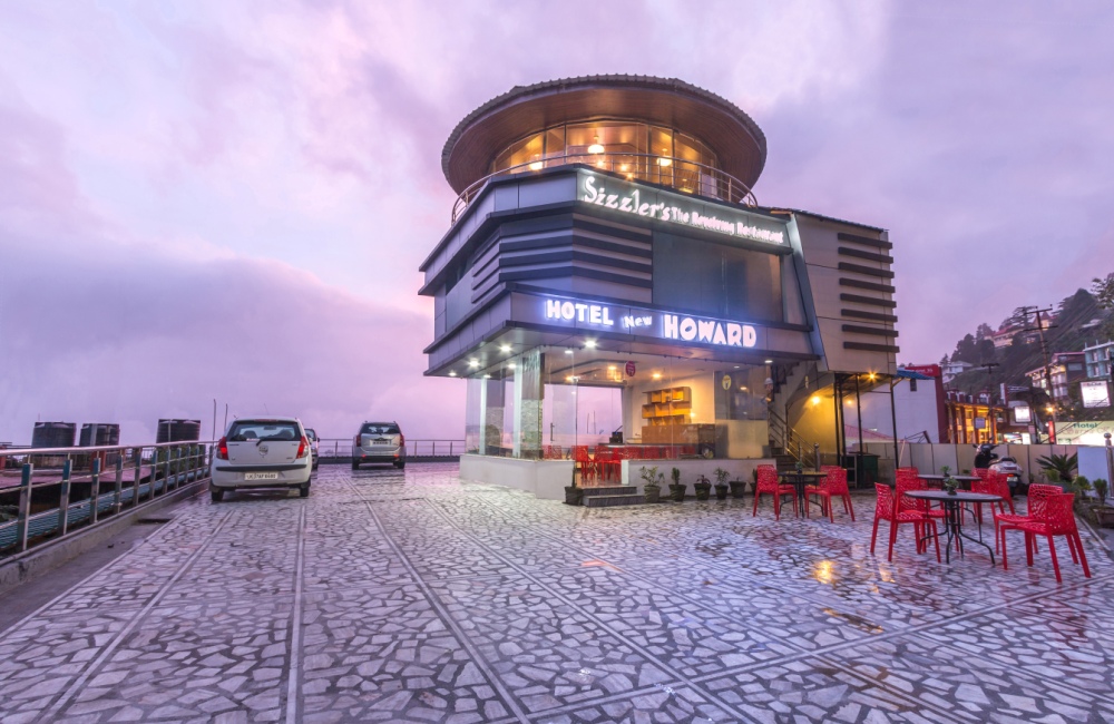Hotel Howard International